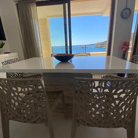 Feriehus I Tri Scogghi , Il Mare Dalla Tua Da Letto